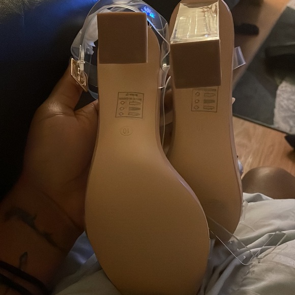 Fashion Nova heels - Picture 3 of 3